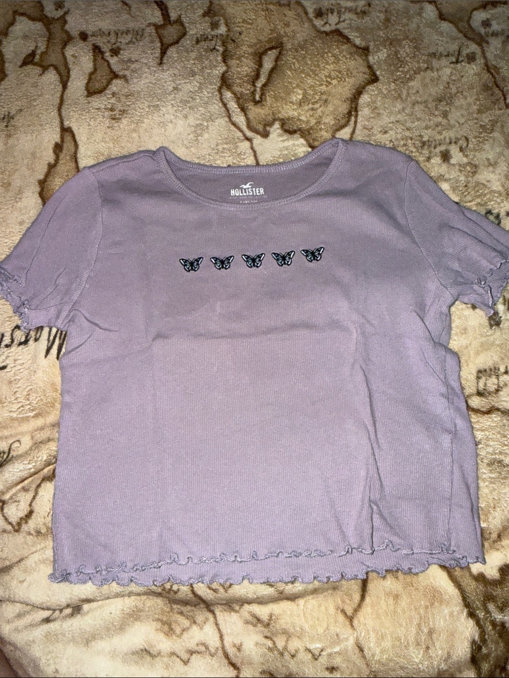 🖤HOLLISTER JUNIOS LAVENDER BUTTERFLY CROP TOP SIZE S🖤